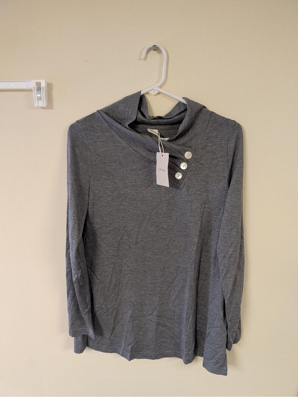 Lintico Gray Wool Blend Long Sleeve Button Detail Top Size Small